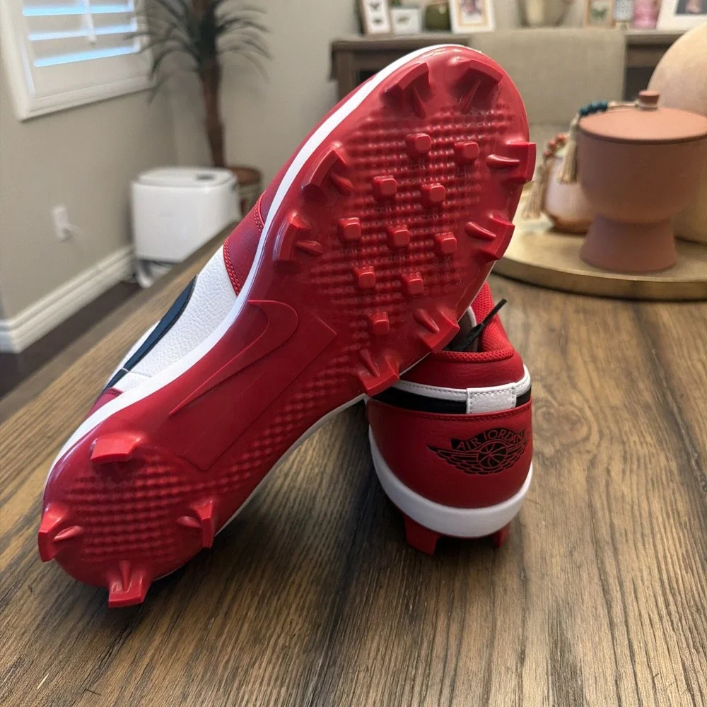 Air Jordan 1 Retro MCS Low Chicago Red White Black Baseball Cleats Size 15 …F2